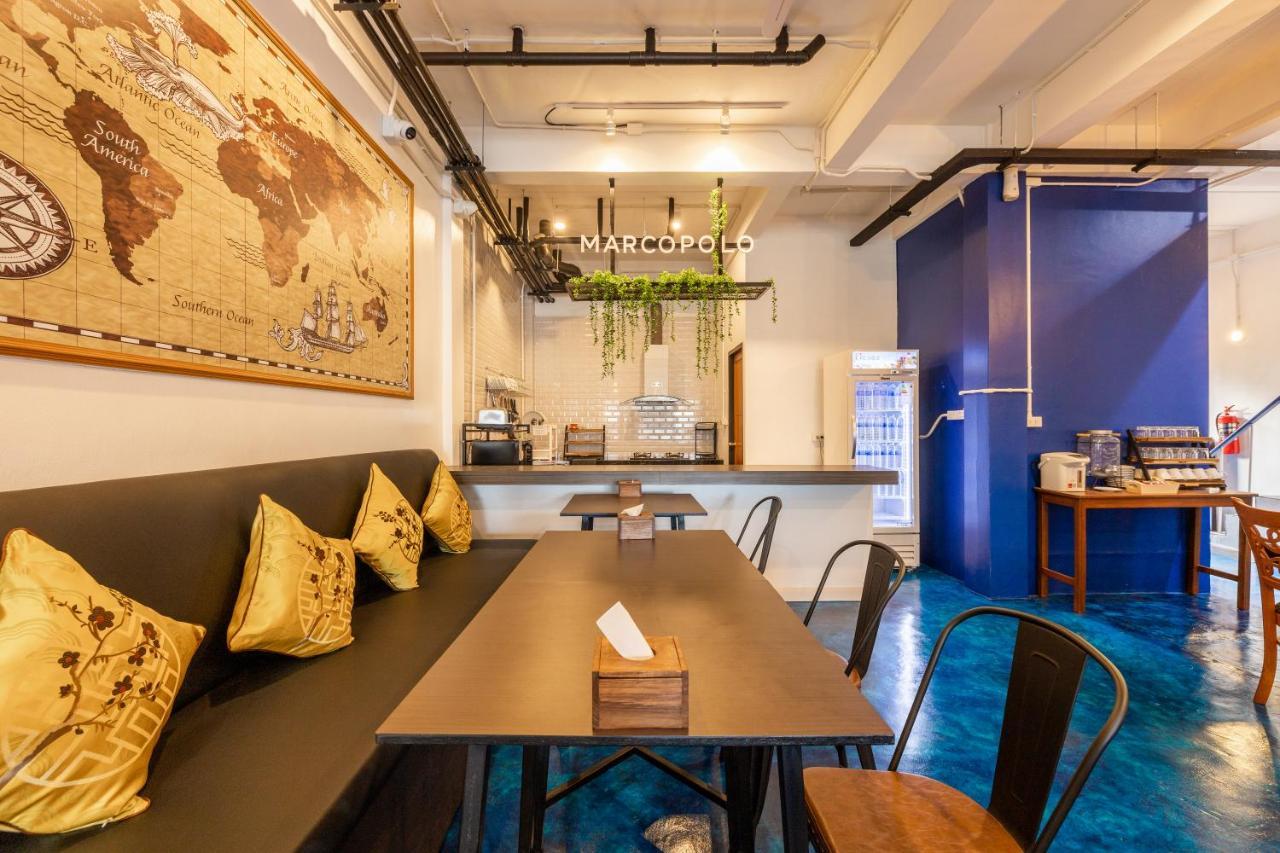 Marco Polo Phuket Poshtel & Bistro Hostel Екстериор снимка