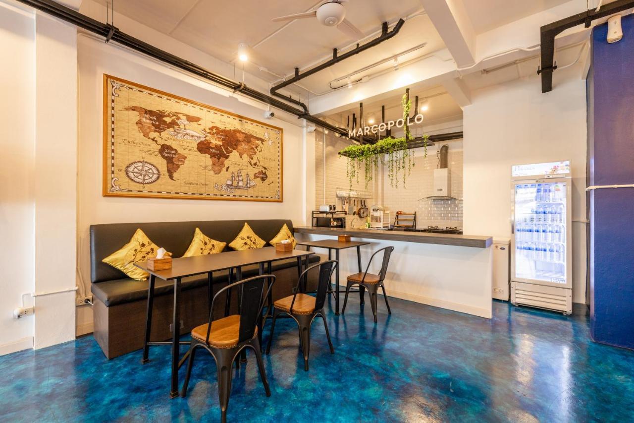 Marco Polo Phuket Poshtel & Bistro Hostel Екстериор снимка