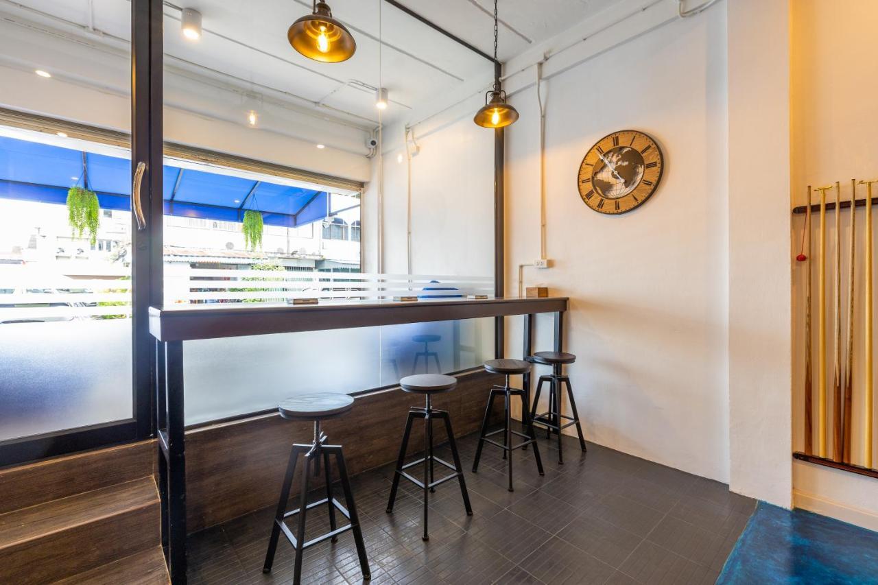 Marco Polo Phuket Poshtel & Bistro Hostel Екстериор снимка