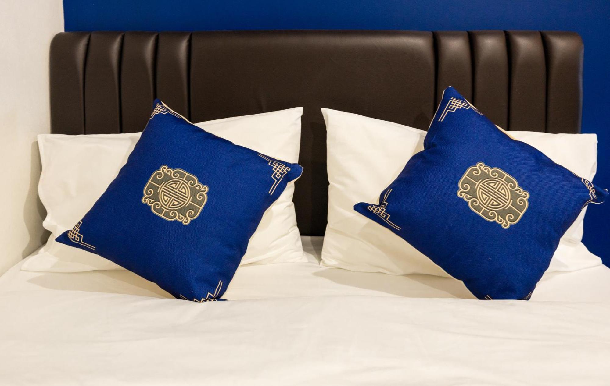 Marco Polo Phuket Poshtel & Bistro Hostel Стая снимка