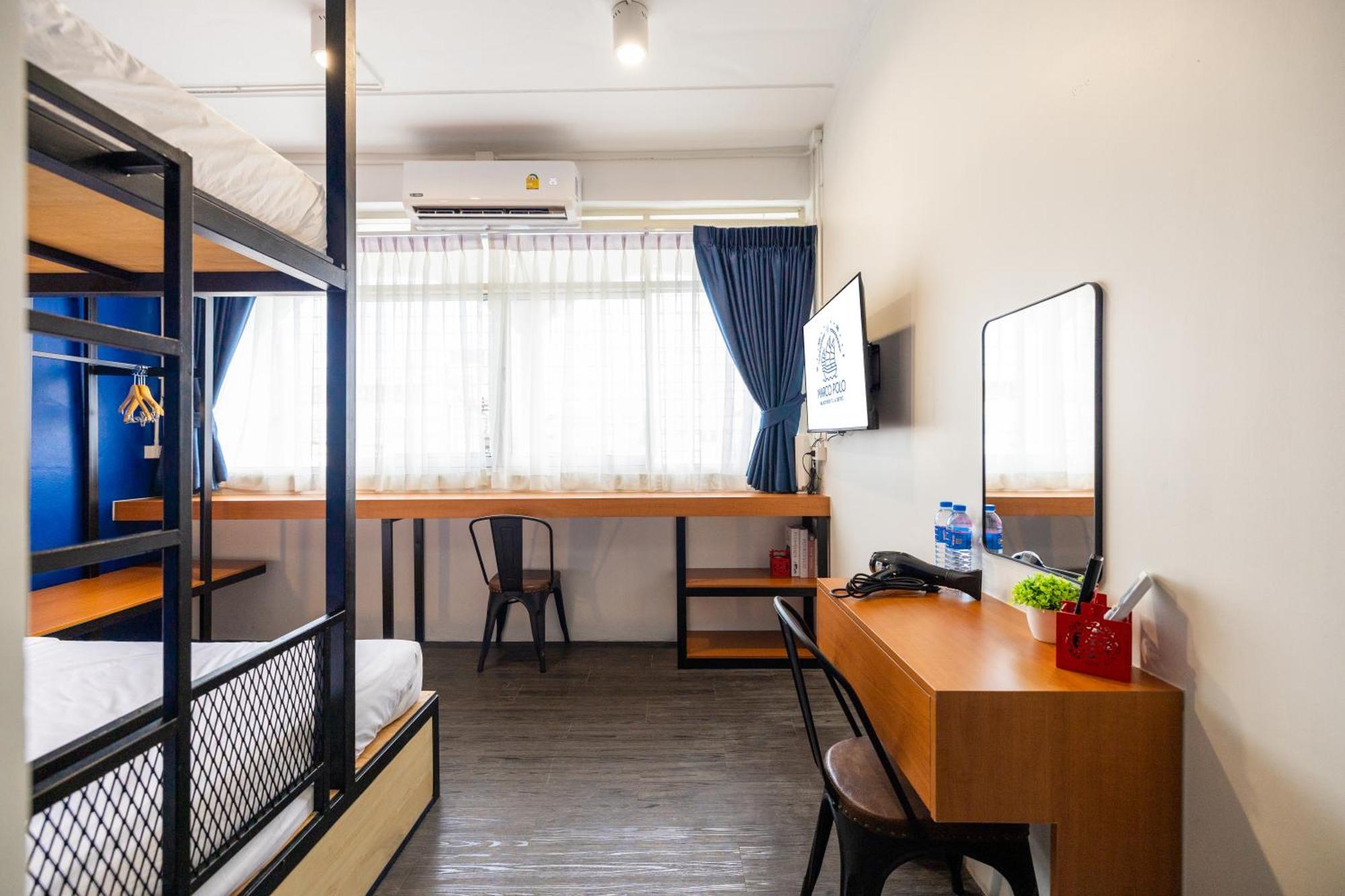 Marco Polo Phuket Poshtel & Bistro Hostel Стая снимка